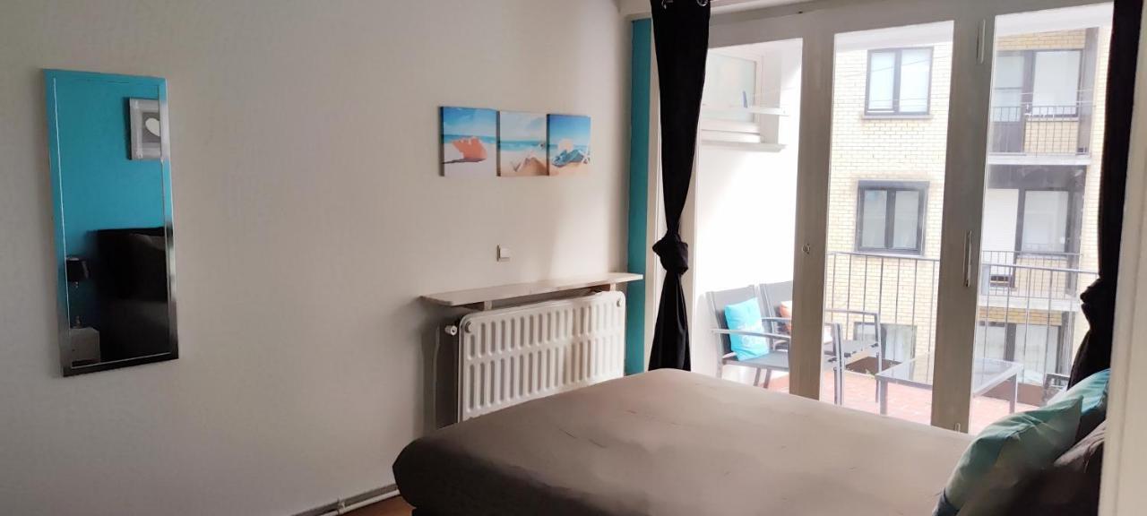 Studio 2/4P Avec Salle De Bain Prive Oostende Bagian luar foto